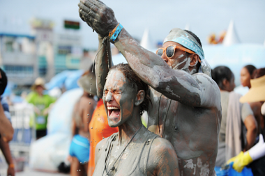 THERE’S A FESTIVAL IN KOREA THAT REQUIRES YOU TO PLAY WITH MUD!