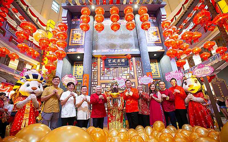 REVEL IN THE BANK OF BLESSINGS THIS LUNAR NEW YEAR AT SUNWAY MALLS