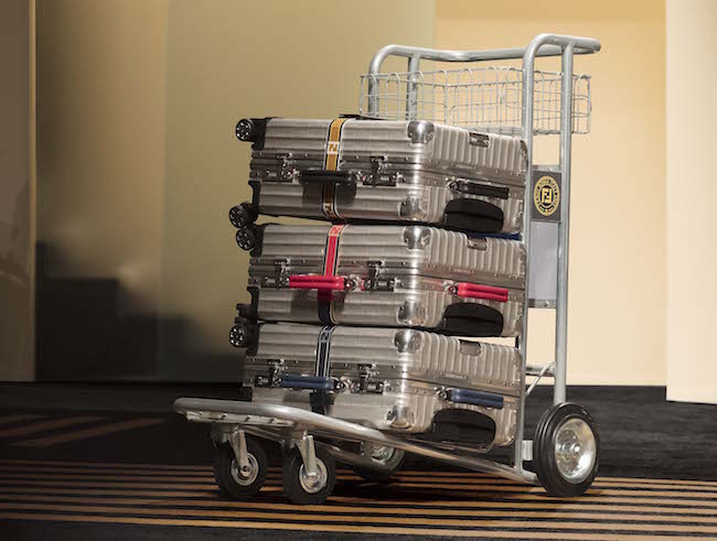 FENDI 与 RIMOWA 再度携手为独家联乘系列行李箱换上全新色彩