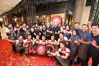 马来西亚 PIZZA HUT 设立第 400 间分店！
