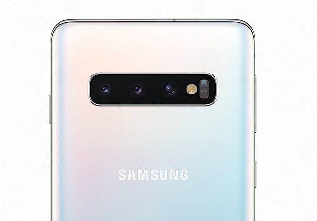 Galaxy S10: More Screen, Cameras and Choices