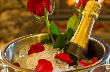 GIVE YOUR VALENTINE A GOOD BREAK FROM THEIR DAILY ROUTINE!
